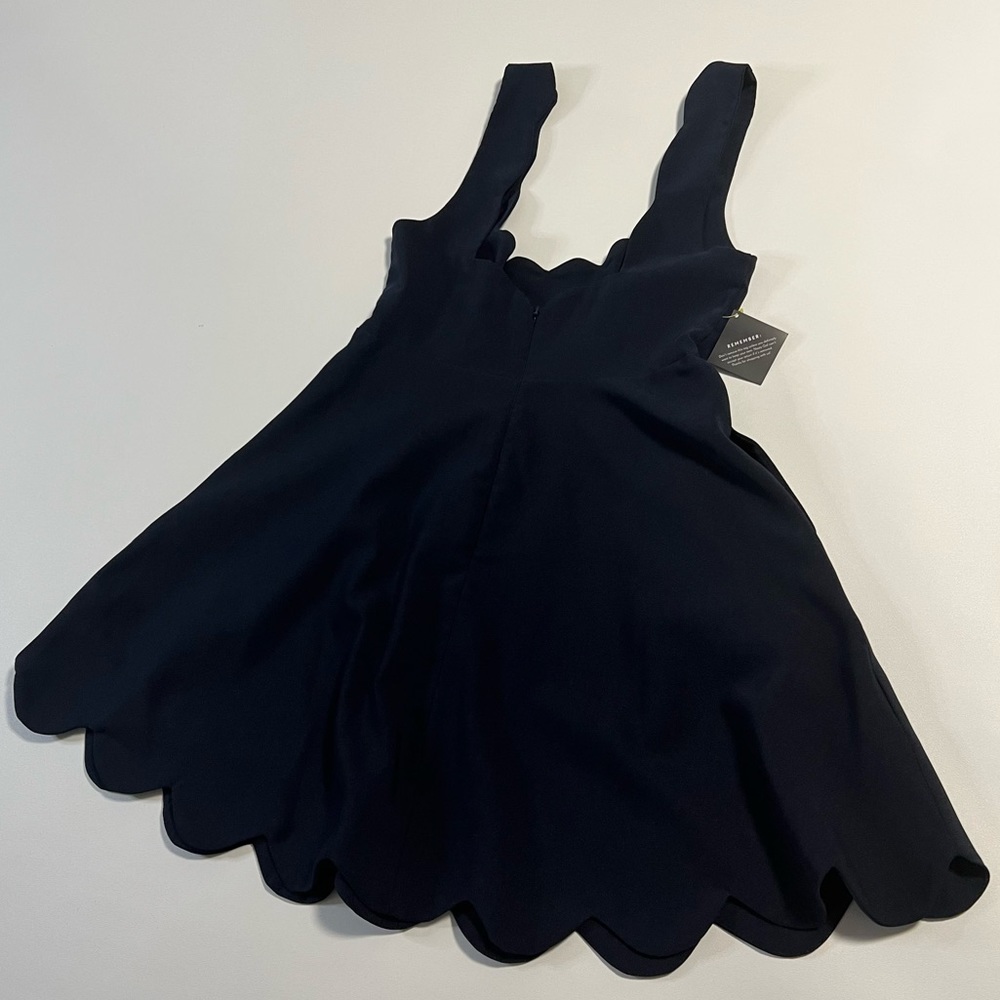 NWT NASTY GAL SZ MD NAVY BLUE SCALLOPED BABYDOLL DRESS D18
